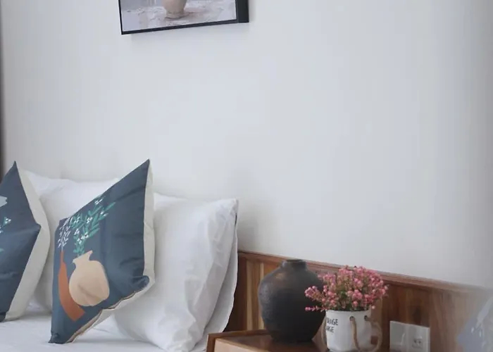 Mộc Nhiên *